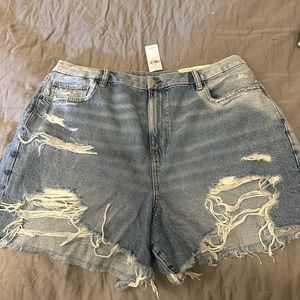 Curvy mom jean shorts